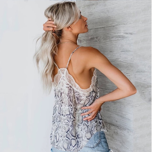 (Last 1) Snake print women’s lace cami top - Picture 3 of 11